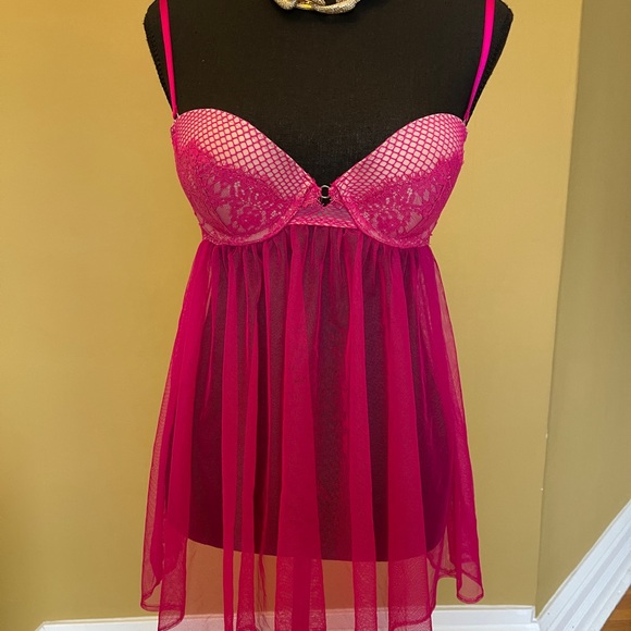 34C lingerie - Picture 5 of 7